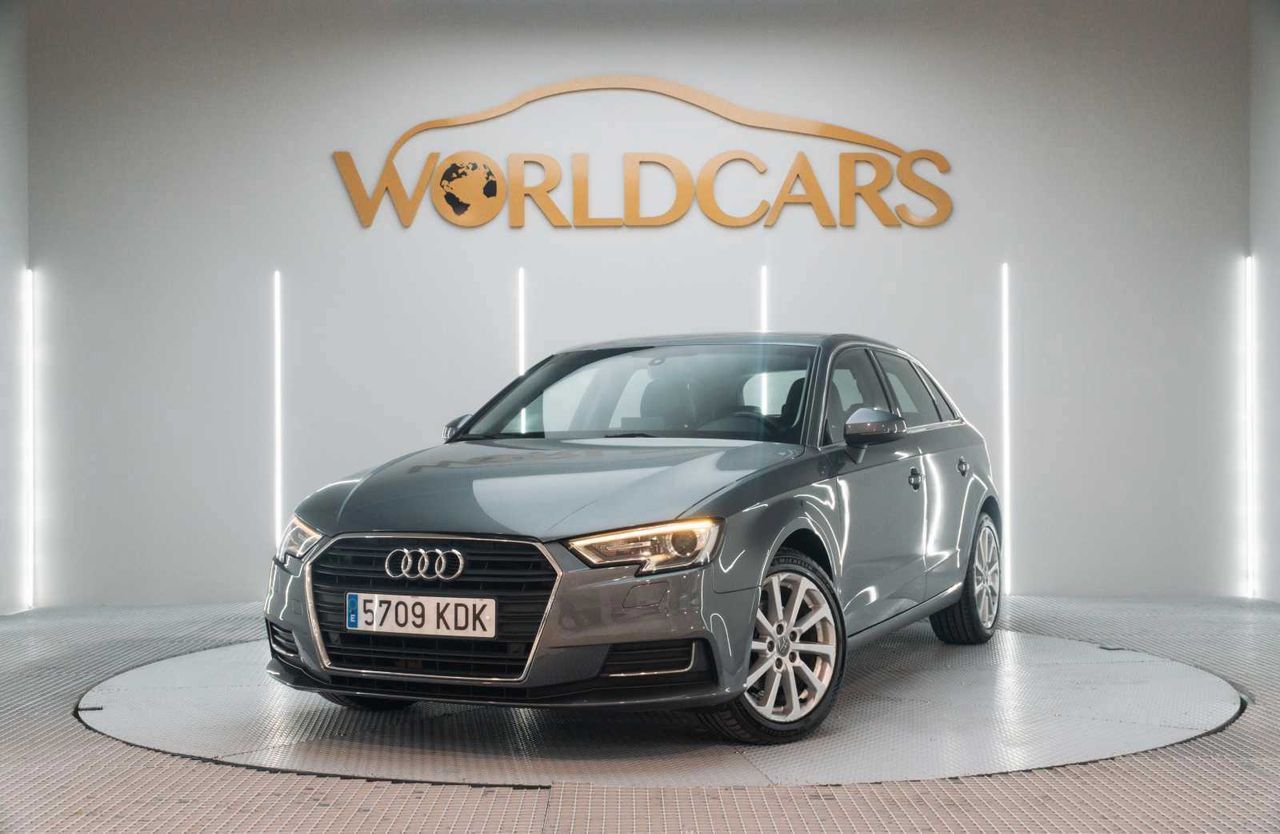 Audi A3 1.6 TDI S tronic  - Foto 1