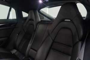Porsche Panamera 4 E-Hybrid - Foto 19
