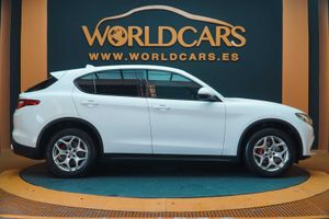 Alfa Romeo Stelvio 2.2 Diésel 154kW (210CV) Executive Q4  - Foto 4