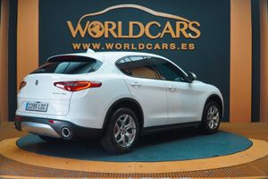 Alfa Romeo Stelvio 2.2 Diésel 154kW (210CV) Executive Q4  - Foto 5