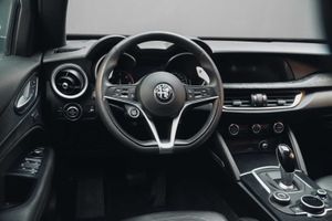 Alfa Romeo Stelvio 2.2 Diésel 154kW (210CV) Executive Q4  - Foto 12