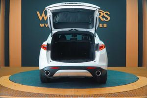 Alfa Romeo Stelvio 2.2 Diésel 154kW (210CV) Executive Q4  - Foto 9