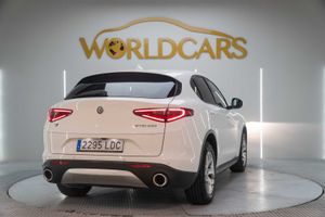 Alfa Romeo Stelvio 2.2 Diésel 154kW (210CV) Executive Q4  - Foto 5