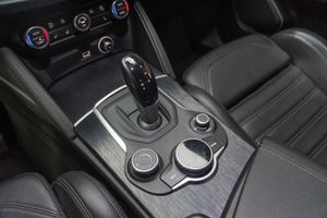Alfa Romeo Stelvio 2.2 Diésel 154kW (210CV) Executive Q4  - Foto 15