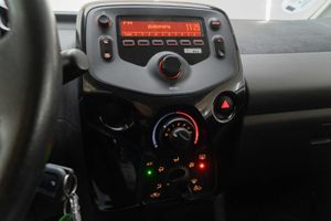 Peugeot 108 Active VTi 52kW (72CV) - Foto 13