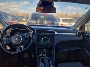 MG ZS 1.0T Luxury Auto  - Foto 5