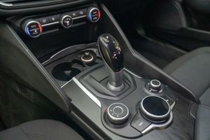 Alfa Romeo Giulia 2.0 Gasolina 147kW (200CV) Giulia AT - Foto 16