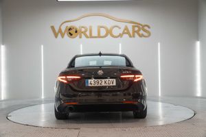 Alfa Romeo Giulia 2.0 Gasolina 147kW (200CV) Giulia AT - Foto 6
