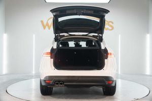 Jaguar F-Pace 2.0L i4D 132kW Pure Auto - Foto 7