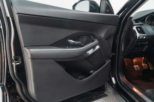 Jaguar E-Pace 2.0D 110kW R-Dynamic  - Foto 21
