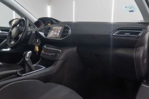 Peugeot 308 5p Style 1.2 PureTech 110 S&S - Foto 22