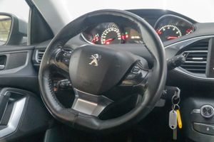 Peugeot 308 5p Style 1.2 PureTech 110 S&S - Foto 21