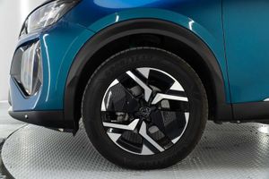 Peugeot 2008 Allure Gasolina 100 S&S 6 Vel. MAN - Foto 24