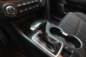 Kia Sportage 1.6 CRDi 100kW (136CV) Business DCT 4x2  - Foto 16