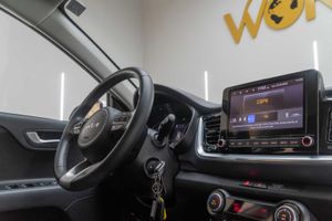 Kia Stonic 1.0 T-GDi 74kW (100CV) MHEV iMT Drive  - Foto 22