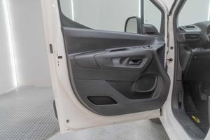 Toyota Proace City 1.5d 75kw (100cv) gx 650kg media (ac)  - Foto 16