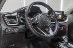Kia XCeed 1.6 GDi PHEV 104kW (141CV) eDrive - Foto 11