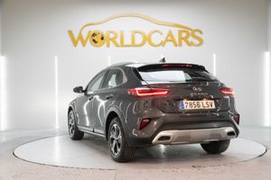 Kia XCeed 1.6 GDi PHEV 104kW (141CV) eDrive - Foto 7