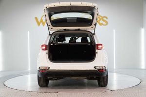 Kia Sportage 1.6 MHEV Business 100kW (136CV) 4x2  - Foto 9