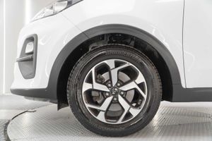 Kia Sportage 1.6 MHEV Business 100kW (136CV) 4x2  - Foto 23