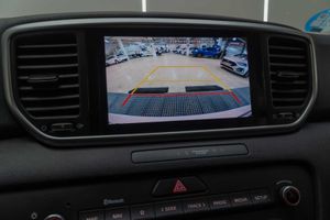 Kia Sportage 1.6 MHEV Business 100kW (136CV) 4x2  - Foto 13