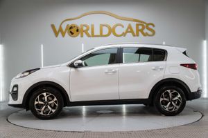 Kia Sportage 1.6 MHEV Business 100kW (136CV) 4x2  - Foto 8