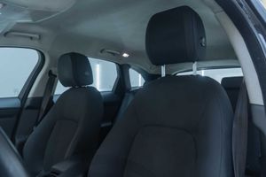 Jaguar F-Pace 2.0L i4D 132kW Pure Auto  - Foto 17