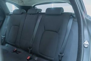 Jaguar F-Pace 2.0L i4D 132kW Pure Auto  - Foto 18