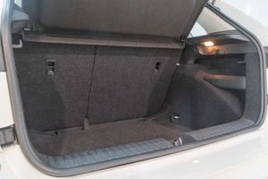 Skoda Kamiq 1.0 TSI 81kW (110CV) DSG Ambition  - Foto 10