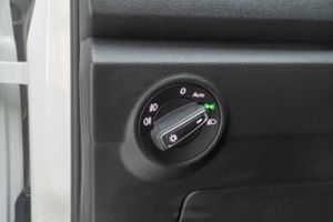 Volkswagen T-Roc Advance 1.0 TSI 81kW (110CV)  - Foto 16