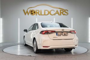 Toyota Corolla  sedán 1.5 active - Foto 8