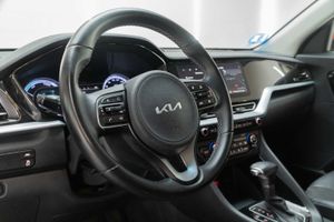 Kia Niro 1.6 GDi HEV 104kW (141CV) Drive  - Foto 13