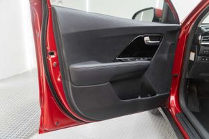 Kia Niro 1.6 GDi HEV 104kW (141CV) Drive  - Foto 18