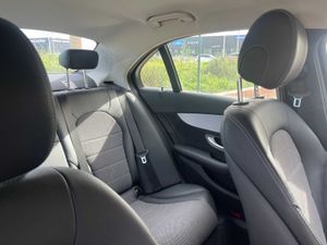 Mercedes Clase C C 200 - Foto 4