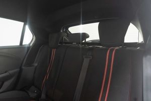 Opel Corsa 1.2T XHT 96kW (130CV) GS-Line Auto - Foto 17