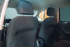 Volkswagen T-Cross Advance 1.0 TSI 70kW (95CV) - Foto 22