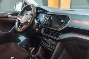 Volkswagen T-Cross Advance 1.0 TSI 70kW (95CV) - Foto 19