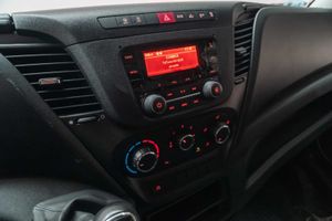 Iveco Daily 2.3 td 35s 14 v 3520l/h2 12 m3 - Foto 17