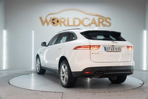 Jaguar F-Pace - Foto 8