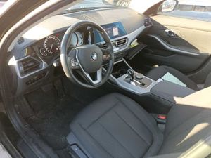 BMW Serie 3 318d  - Foto 4