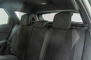 Peugeot 3008 1.5 BlueHDi 96kW Active Pack EAT8  - Foto 17