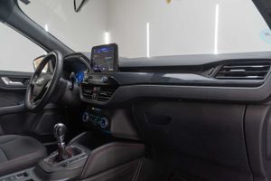 Ford Kuga ST-Line 1.5T EcoBoost 110kW (150CV)  - Foto 21