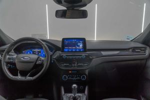 Ford Kuga ST-Line 1.5T EcoBoost 110kW (150CV)  - Foto 22