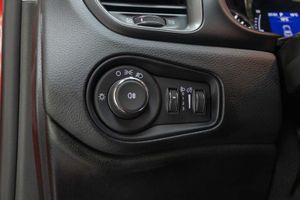 Jeep Renegade eHybrid 1.5 96kW(130CV) Longitude ATX  - Foto 13