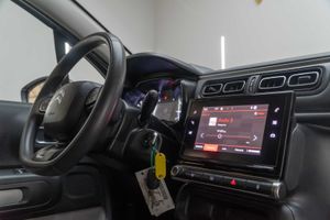 Citroën C3 PureTech 60KW (83CV) Plus  - Foto 21