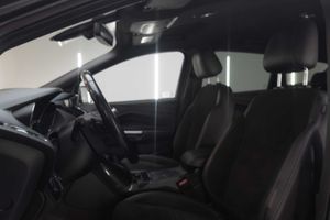 Ford Kuga 2.0 TDCi 110kW 4x4 A-S-S ST-Line - Foto 19