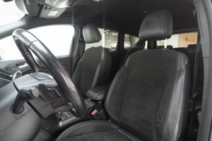 Ford Kuga 2.0 TDCi 110kW 4x4 A-S-S ST-Line - Foto 17