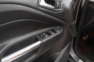 Ford Kuga 2.0 TDCi 110kW 4x4 A-S-S ST-Line - Foto 21