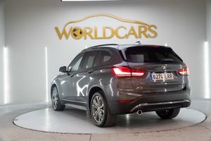 BMW X1 sDrive18i  - Foto 9