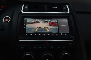 Jaguar E-Pace 2.0D 110kW R-Dynamic - Foto 17